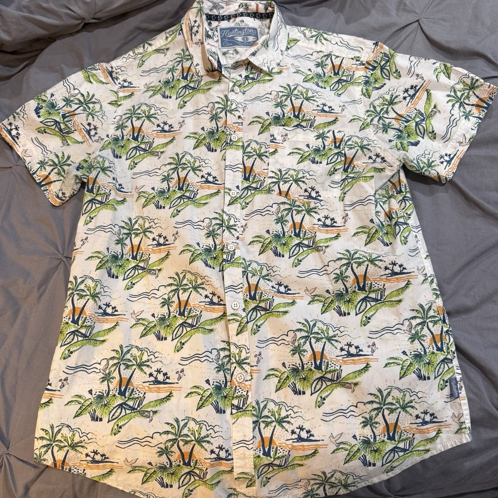 Huntington Beach Club Short Sleeve Shirt Men L Beach Palms Trees All Over Print